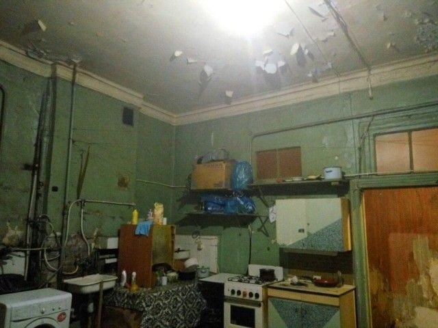 Арендодатель обещает новую сантехнику и хороших соседей. И просит всего 6 тыс за комнату в Санкт-Петербурге. Посмотрим?